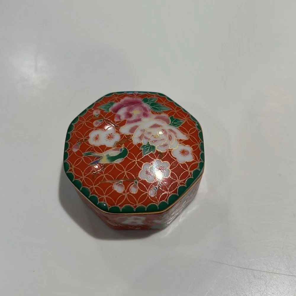 TWO porcelains trinket containers